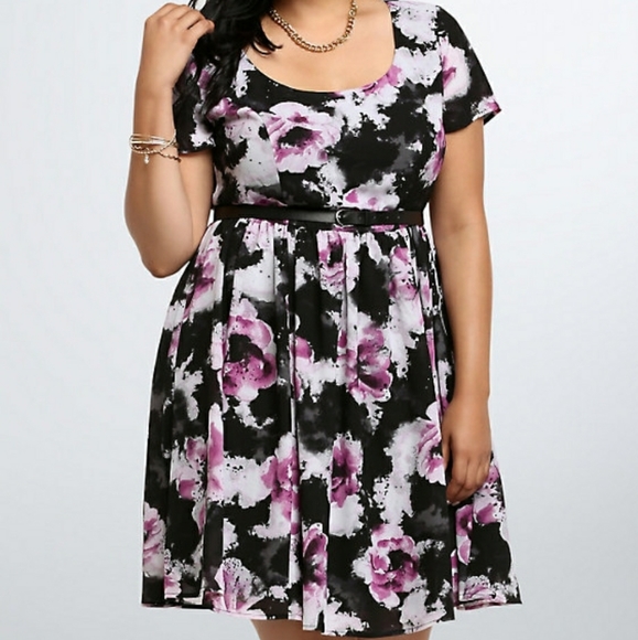 torrid Dresses & Skirts - Torrid watercolor print skater dress